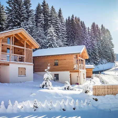 Ferienhaeuser Koralpe Unicorn Village * וולפסברג